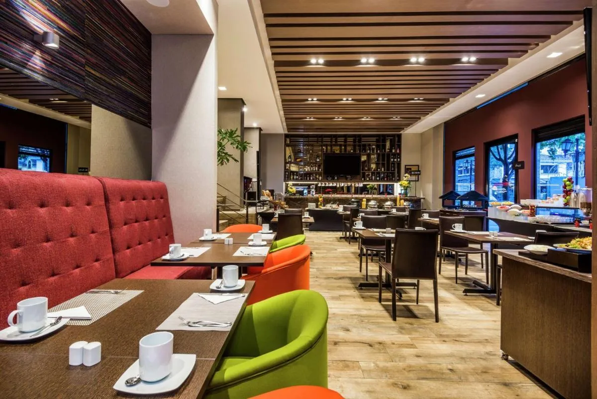 Image 1 of Embassy Suites by Hilton Bogotá – Rosales