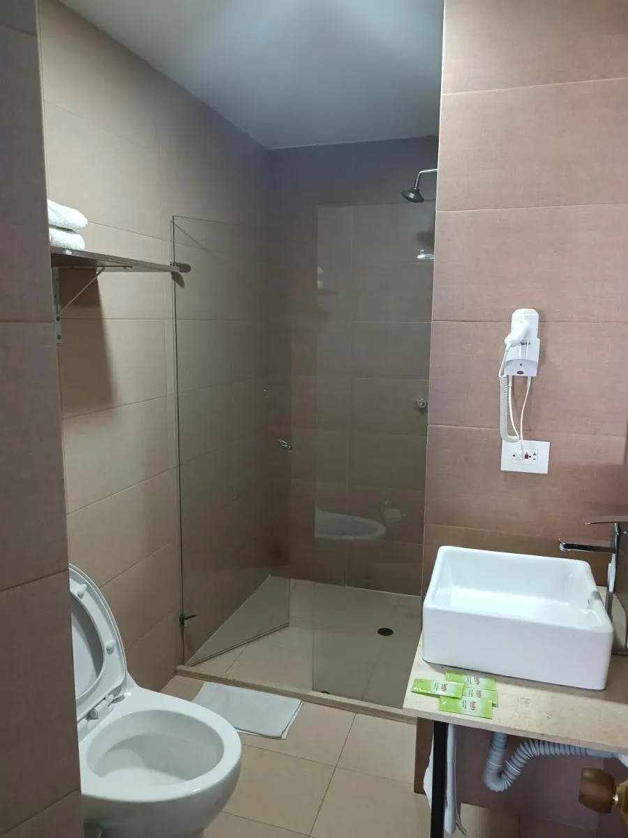 Image 6 of HOTEL AMERICAN VISA CORPORATE