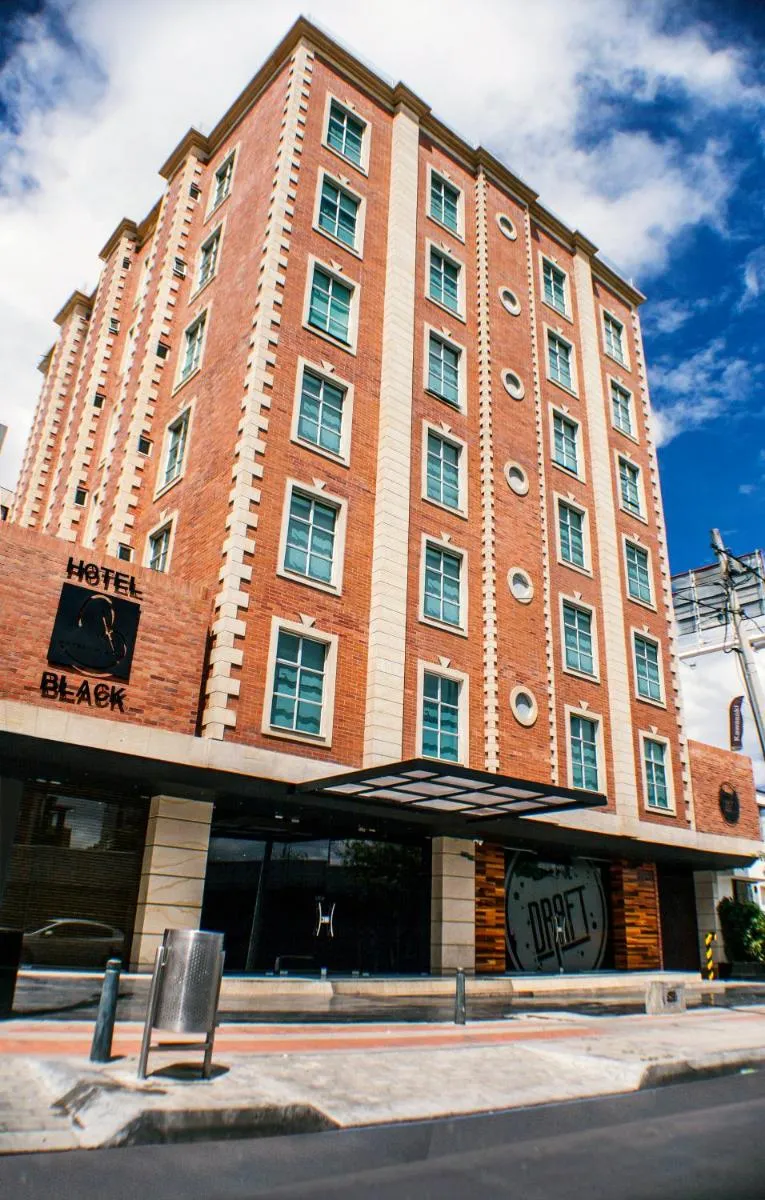 Image 3 of Hotel Black Usaquen
