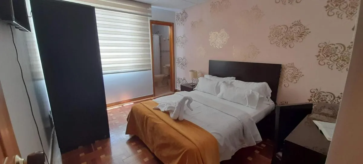 Image of Hotel Day 121