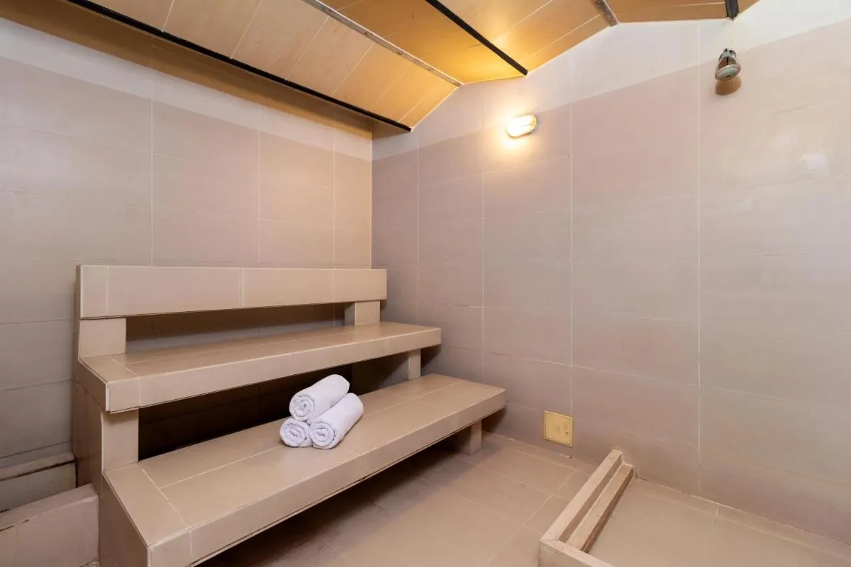 Image 1 of Hotel Madisson Inn Luxury By GEH Suites