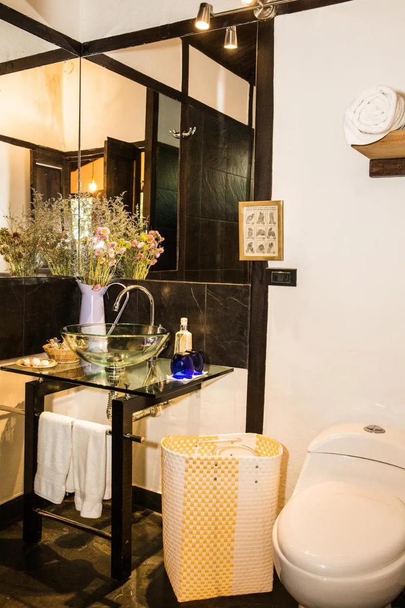 Image 4 of La Colina Hotel Cottage