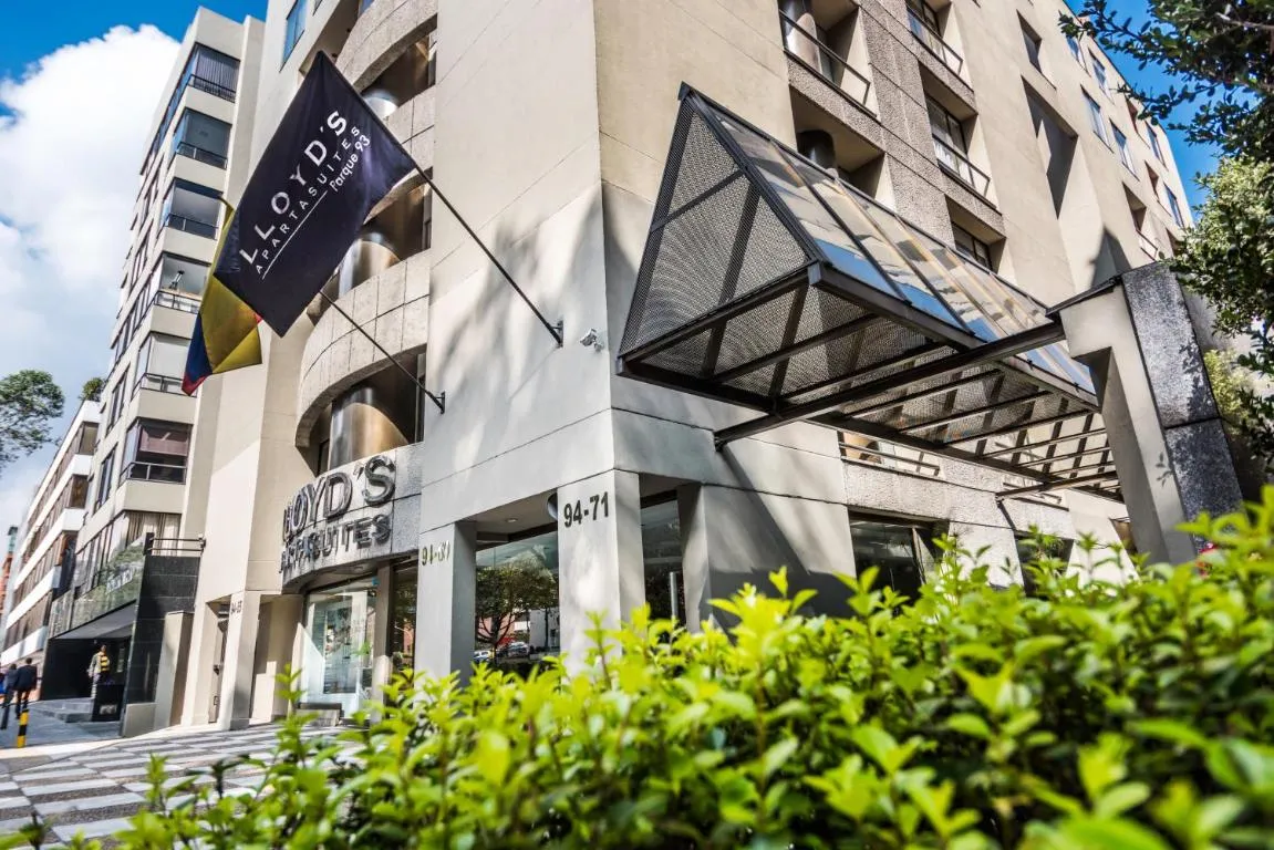 Image of Lloyds Apartasuites Parque 93