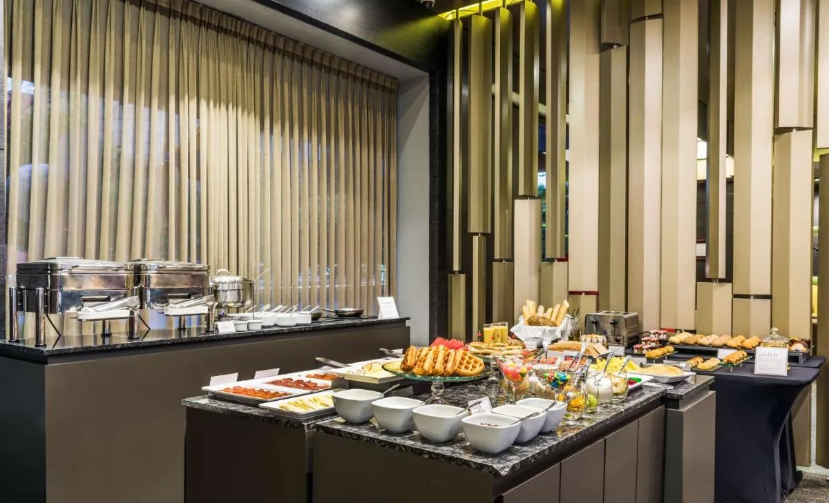Image 3 of NH Collection Bogota Terra 100 Royal