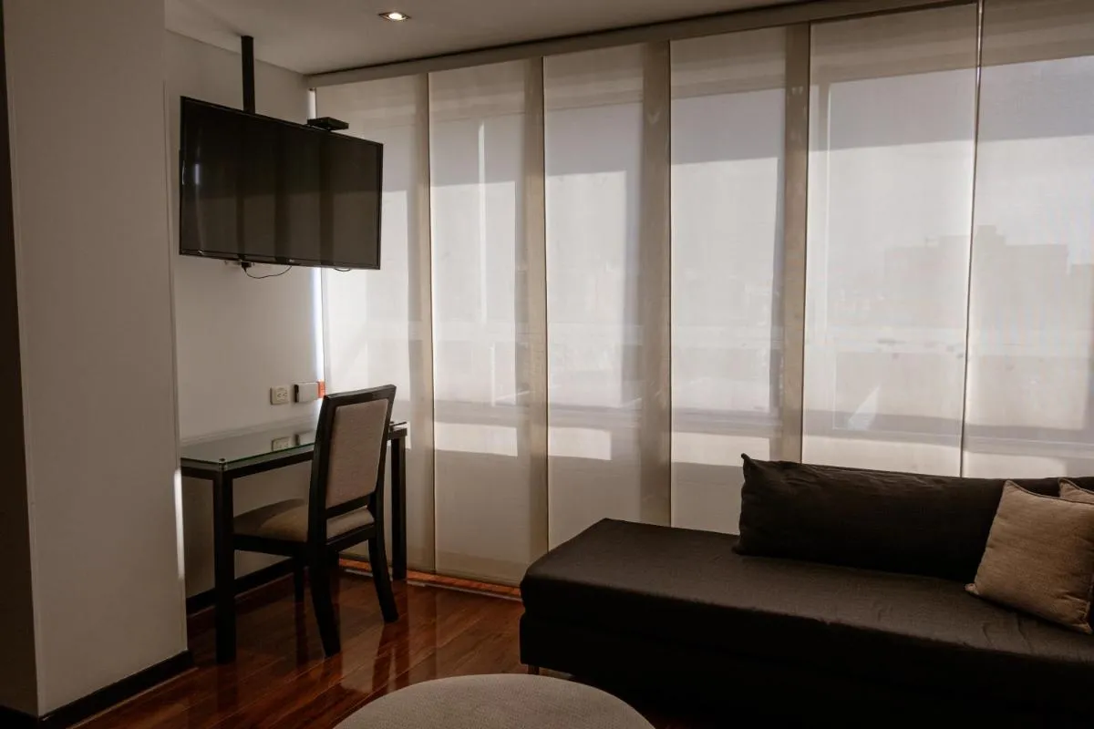 Image 6 of One Sixteen Hotel
