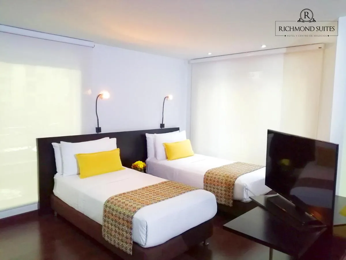 Image 6 of Richmond Suites Hotel