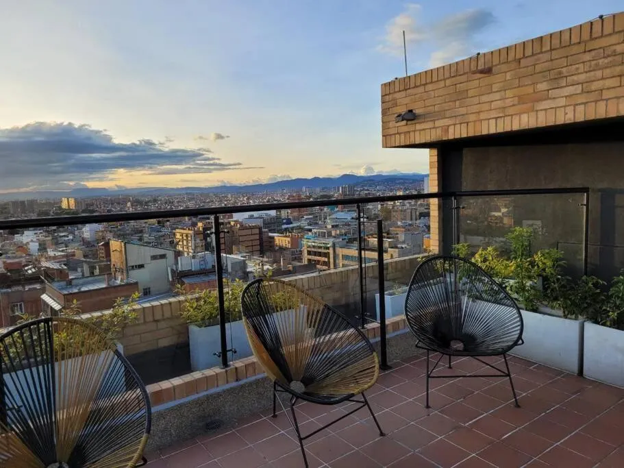 Image 2 of 1015 Modernist Haven Loft