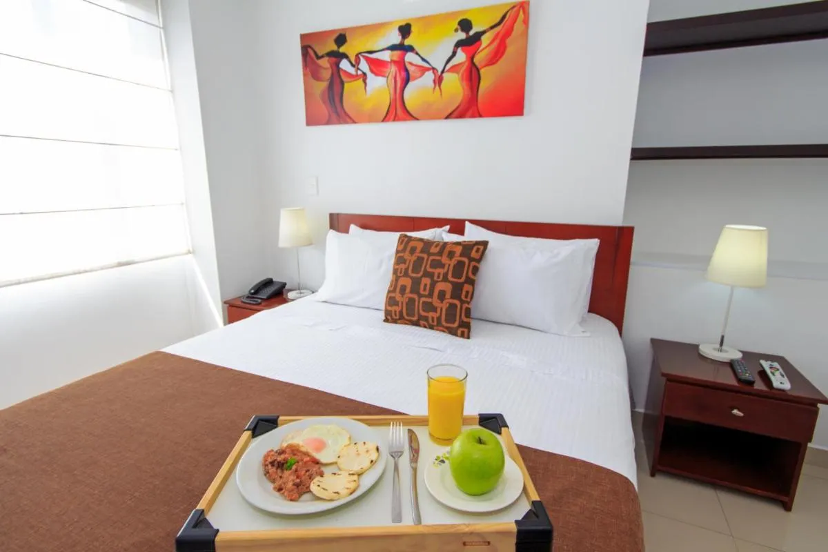 Image 1 of 122 Plaza Apartahotel