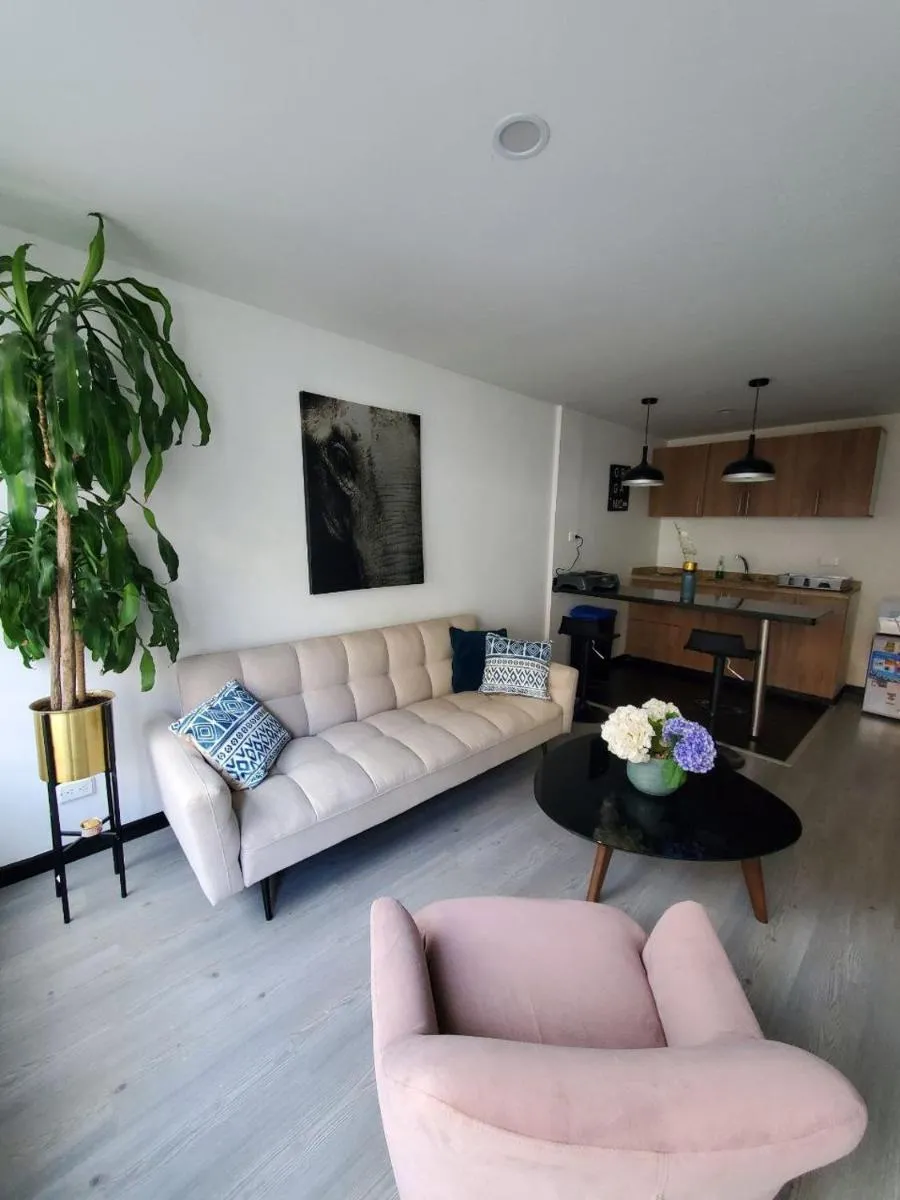 Image 3 of 4 Apartaestudio Cedritos completo