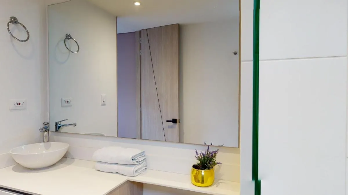 Image 4 of 902 Cityscape Loft