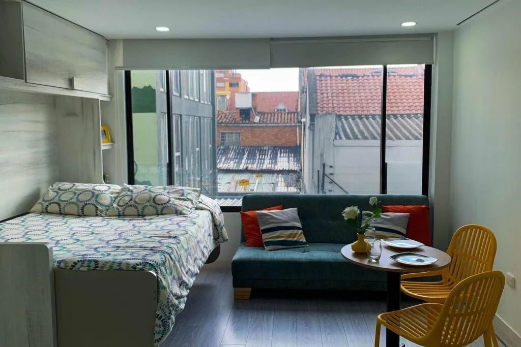 Image 4 of APTOTIV209 – Espectacular aparta estudio tipo loft – Chapinero – Wifi – TV
