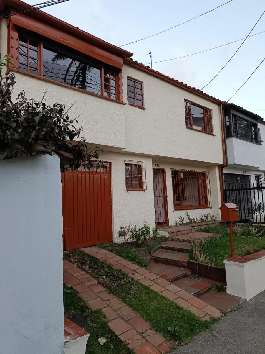 Image 3 of ART AND VITALITY HOUSE Dirección correcta Calle 24a bis No 44a 52