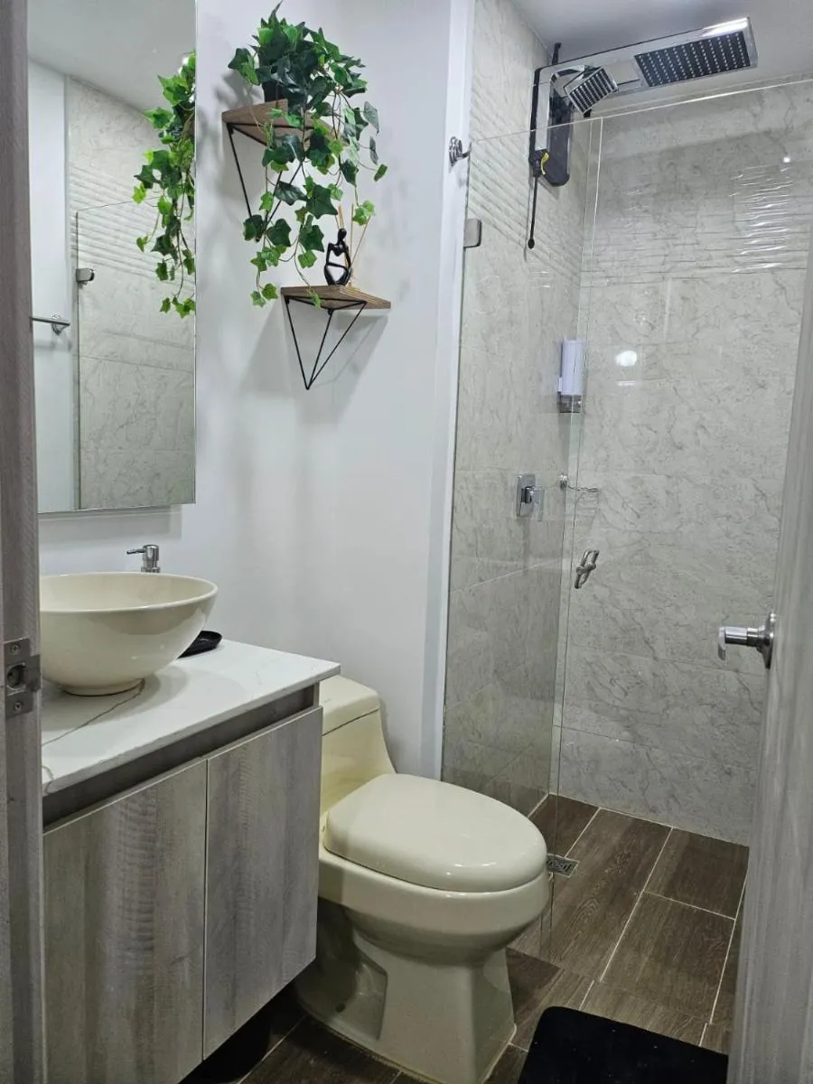 Image 3 of Acogedor y Moderno Apartaestudio