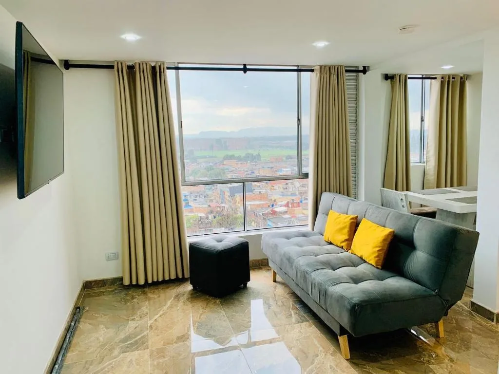 Image of Alquiler Apartamento en Bogotá cerca al aeropuerto-Colibri Dorado-by-wonderlust