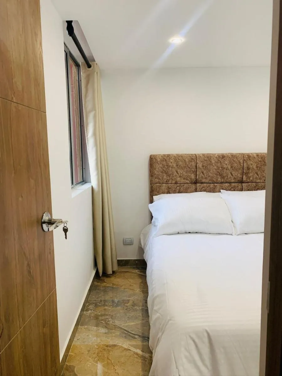 Image 3 of Alquiler Apartamento en Bogotá cerca al aeropuerto-Colibri Dorado-by-wonderlust