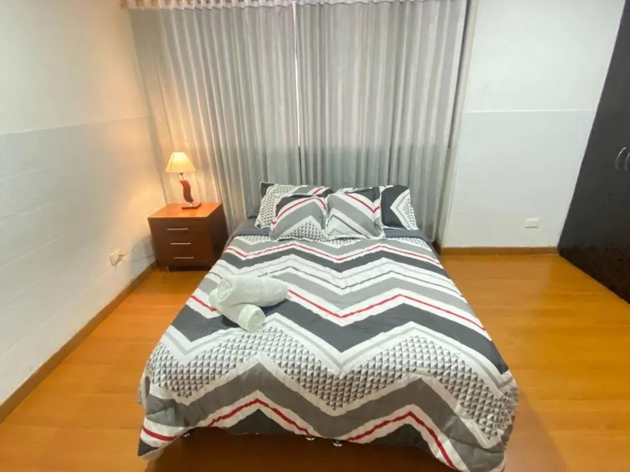 Image 1 of Amplio apartamento. Campin en el corazón de Bogotá