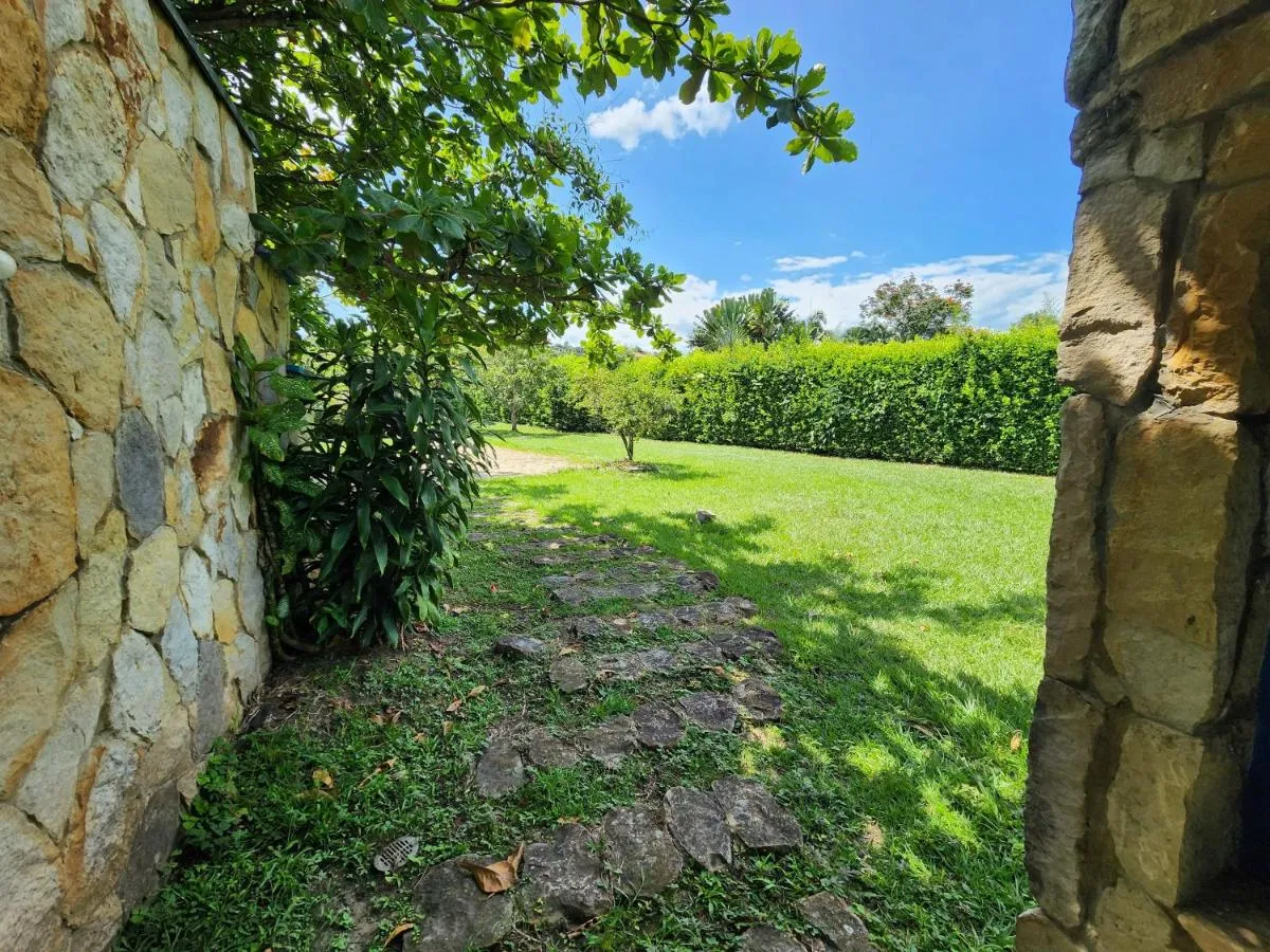 Image 3 of Anapoima- Casa campestre en conjunto con piscina privada