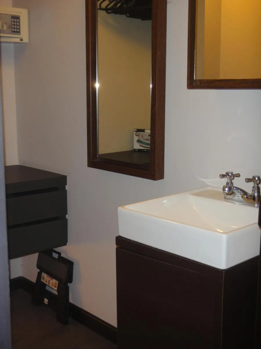 Image 2 of Apartach Apartment 203