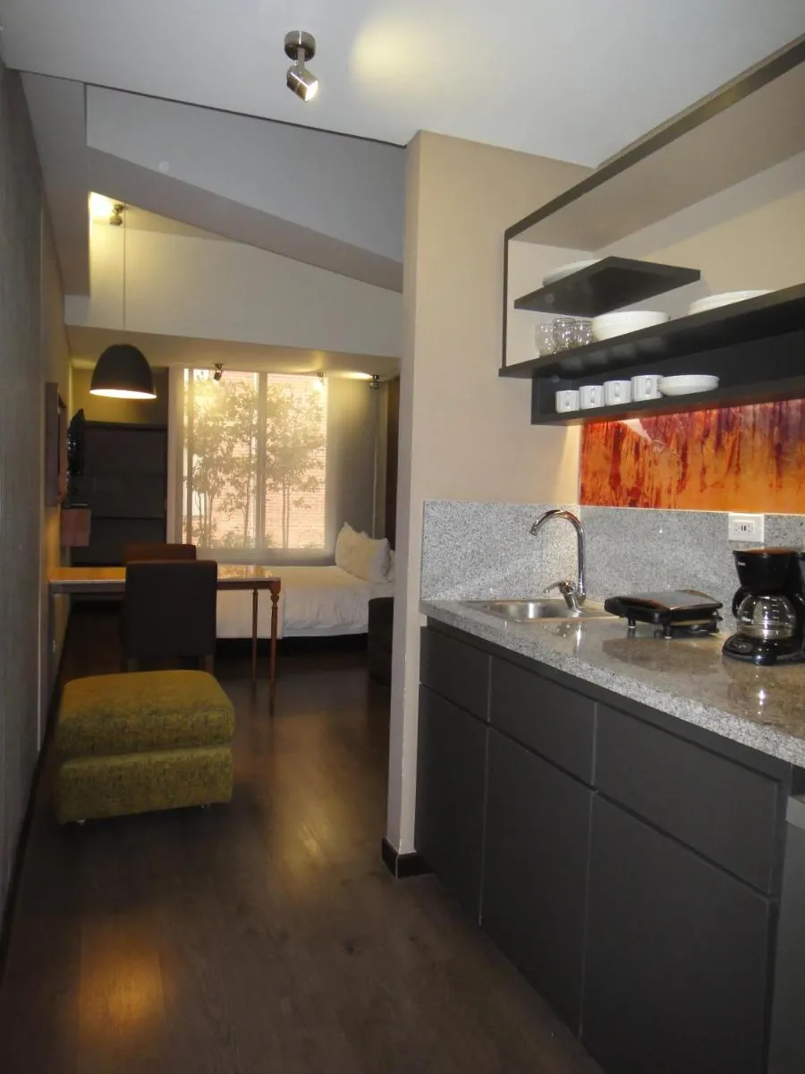 Image 3 of Apartach Apartment 502