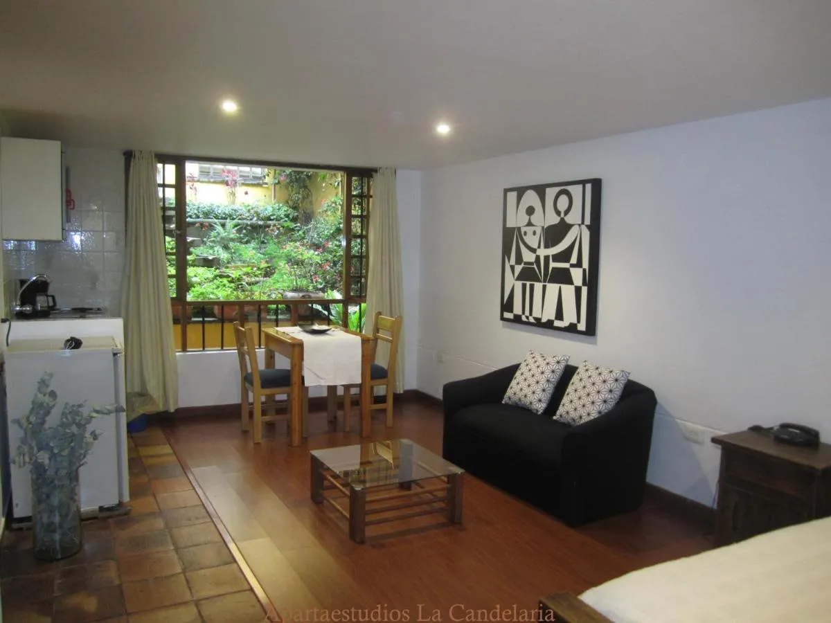 Image 6 of Apartaestudios La Candelaria
