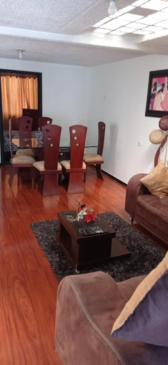 Image 1 of Apartamento Familiar, buena ubicación, amplio cerca al Aeropuerto el Dorado