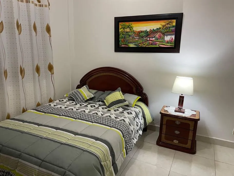 Image 2 of Apartamento amoblado a 10 minutos del centro