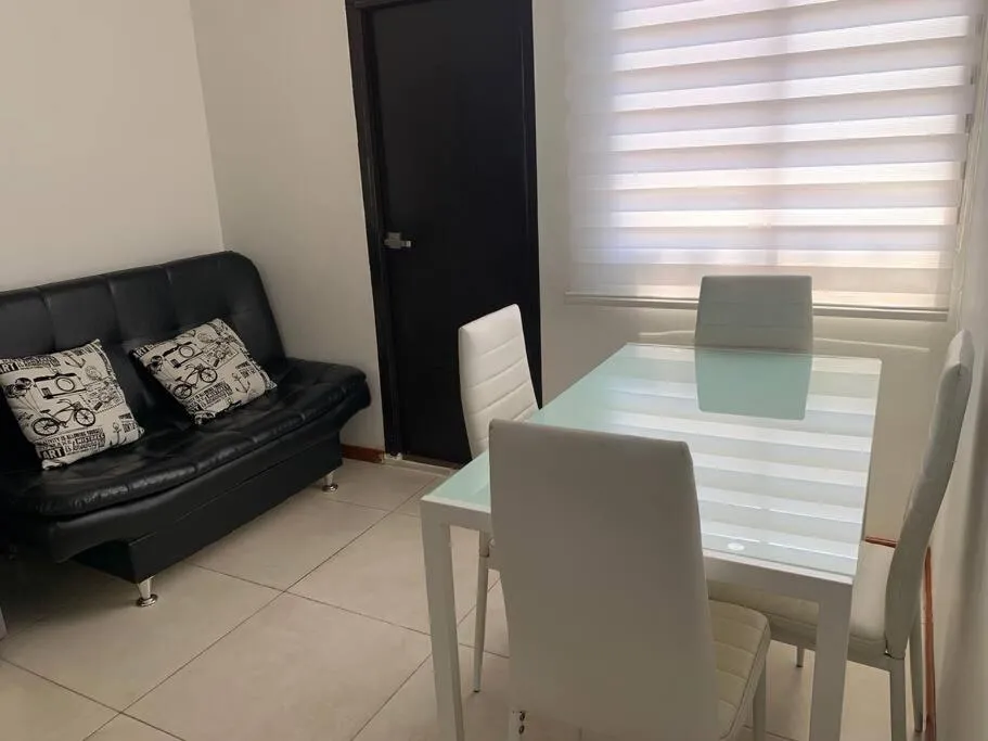 Image of Apartamento cerca del centro comercial Titán. 300