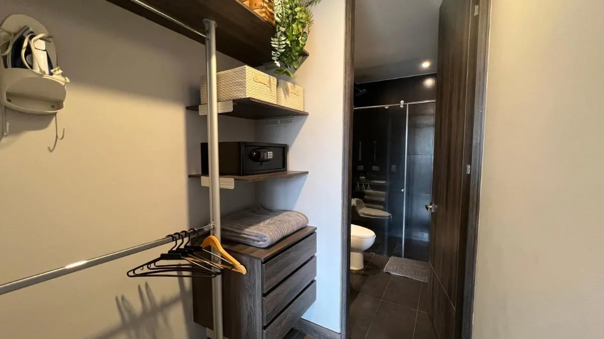 Image 6 of Apartment with hotel amenities, coworking, room service, gym