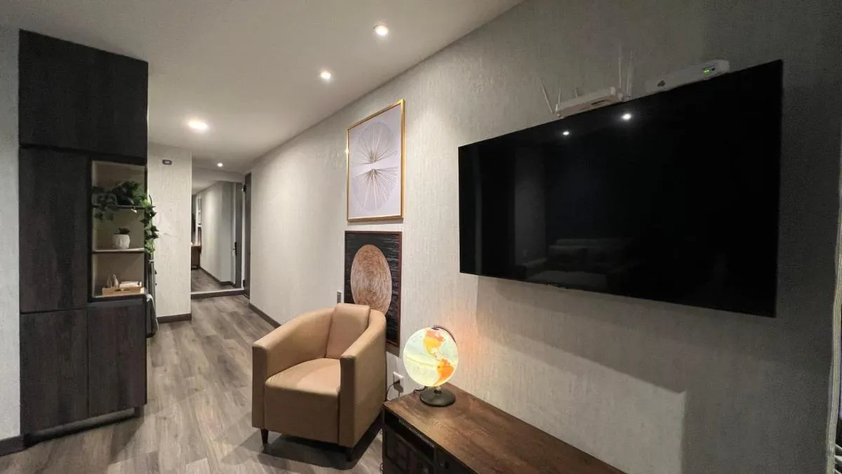 Image 4 of Apartment with hotel amenities, coworking, room service, gym