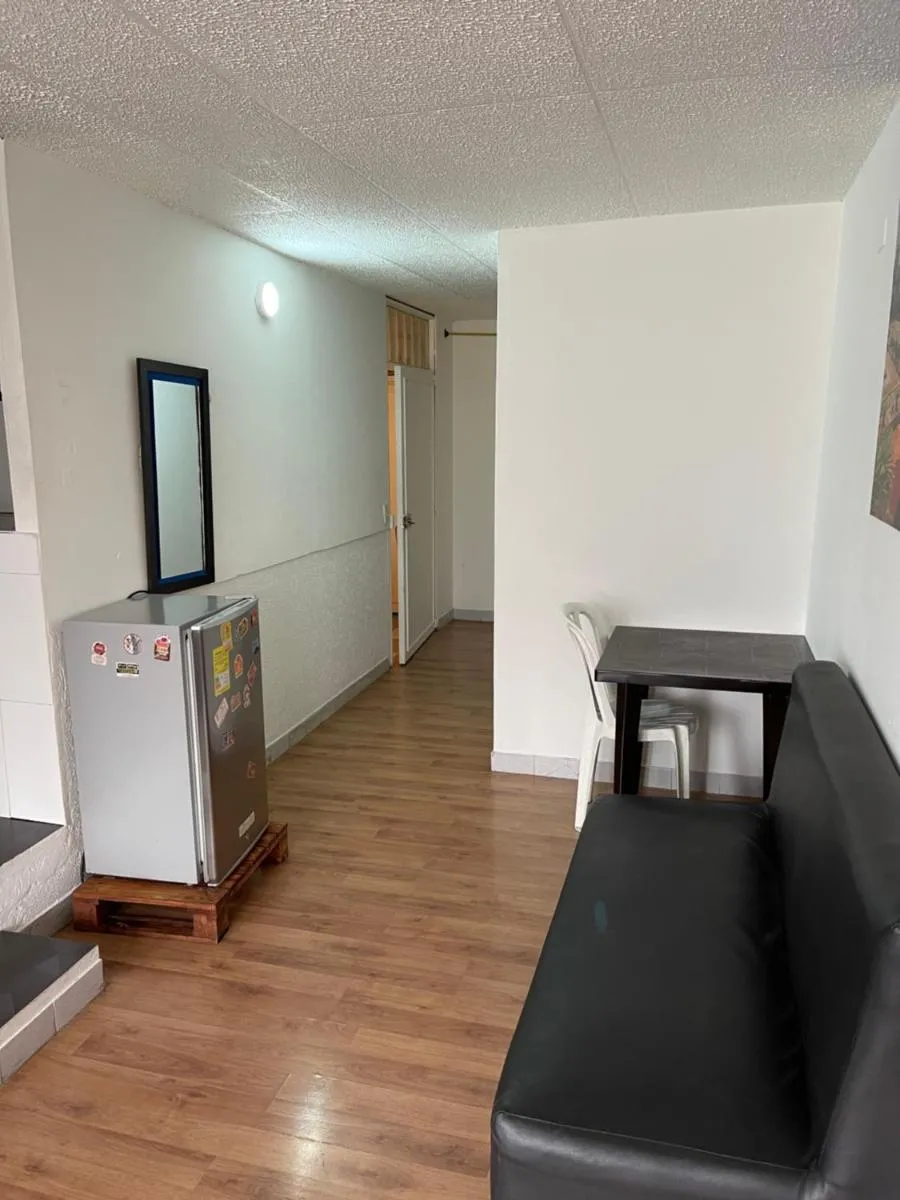 Image 2 of Apt est castellana cll 97