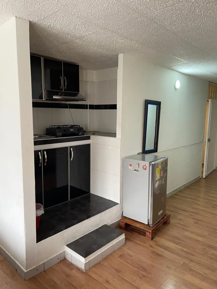 Image 1 of Apt est castellana cll 97