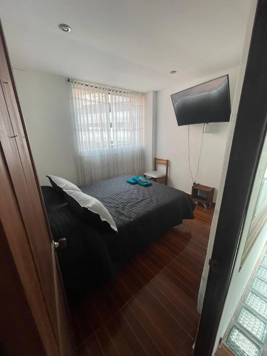 Image 4 of Apt est castellana cll 97