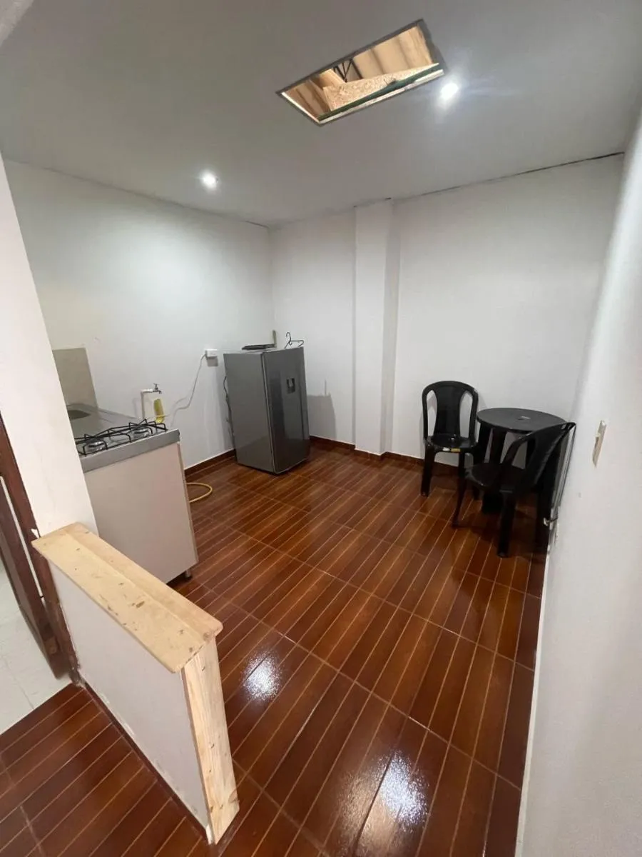 Image 3 of Apt est castellana cll 97