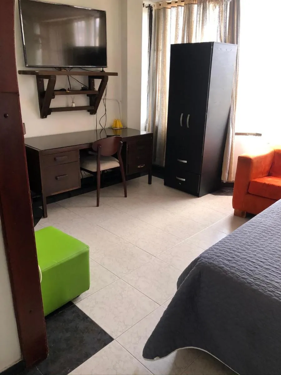 Image 4 of Apt estudio calle97301