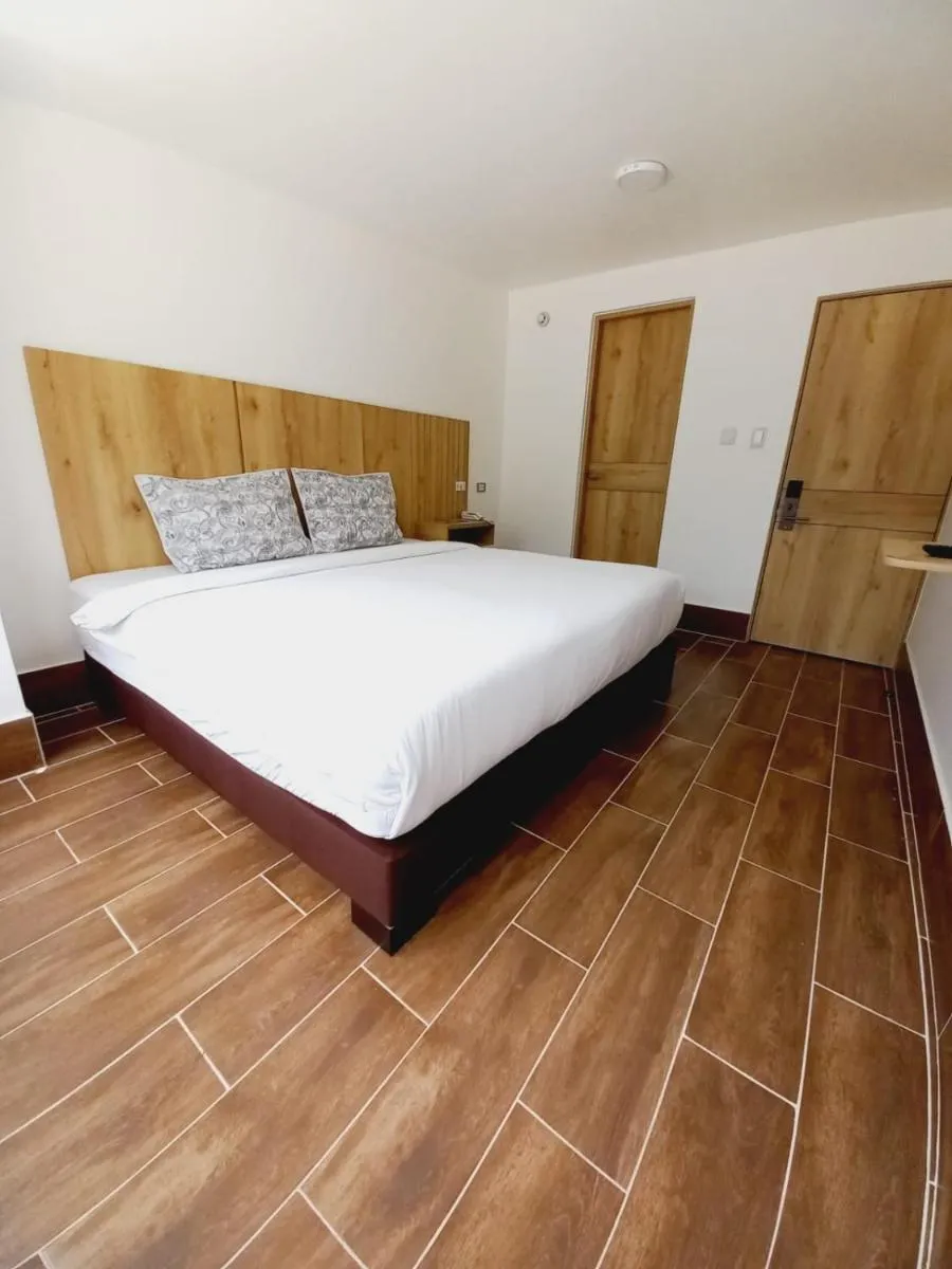 Image 3 of Aw Hotel Ariston Embassy