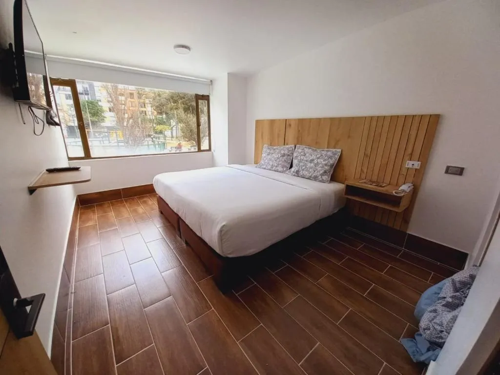 Image of Aw Hotel Ariston Embassy