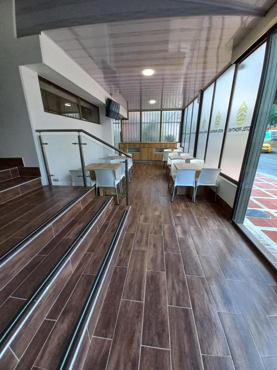 Image 6 of Aw Hotel Ariston Embassy