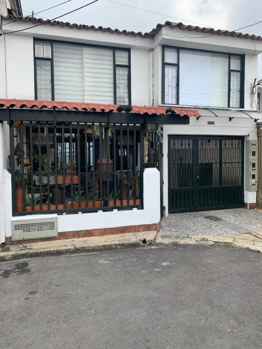 Image 1 of Bellísimo apartamento cerca del C.C Titán Plaza