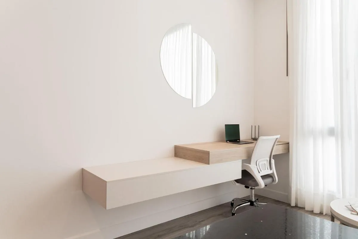 Image 1 of Bo Living 81