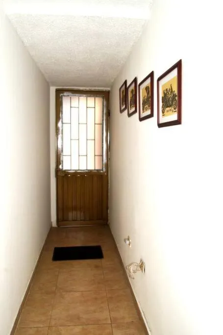 Image 3 of Bonito aparta estudio central
