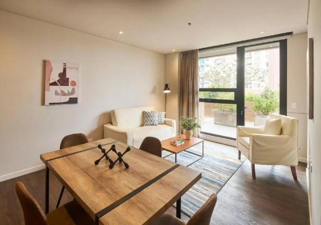 Image of Caluce Apt 2A by Letoh