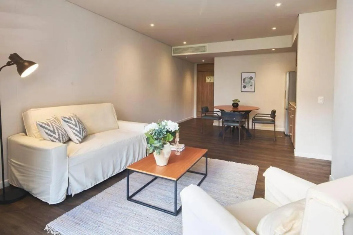 Image 1 of Caluce Apt 2B by letoH