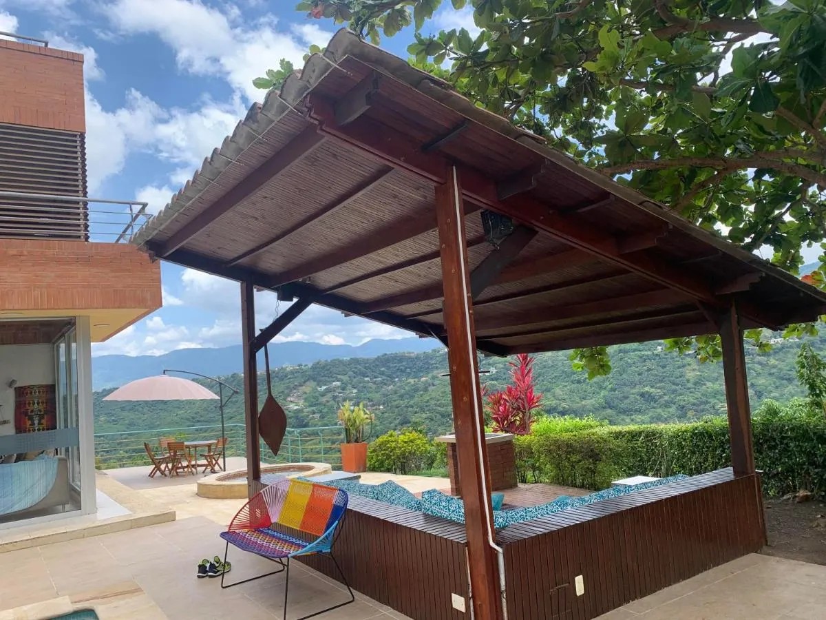 Image 2 of Casa Areca