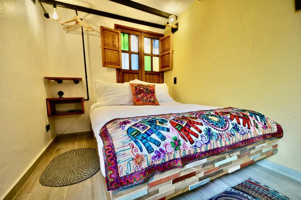 Image of Casa Moline Blue