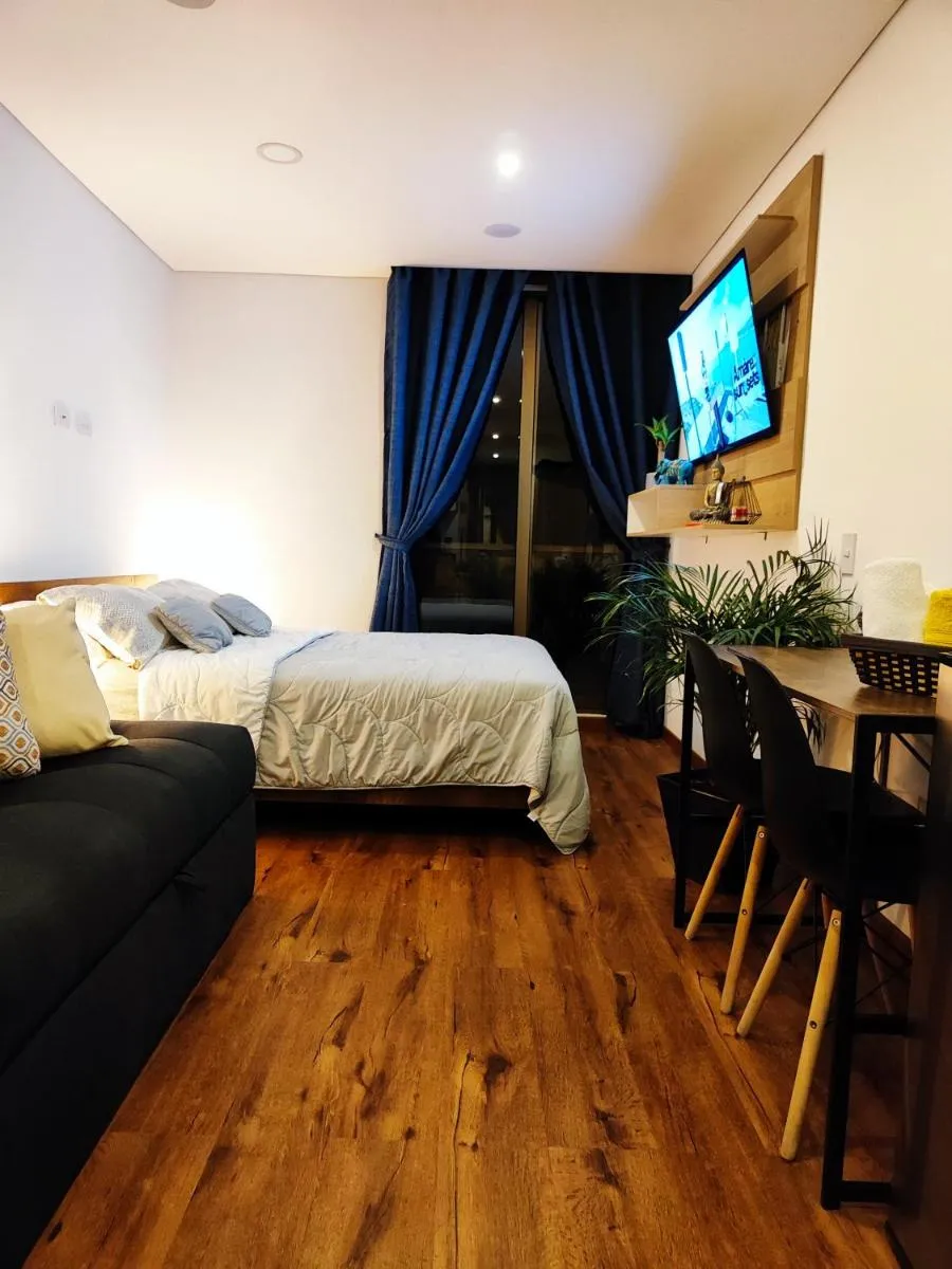 Image 1 of Chapinero Central Living 58