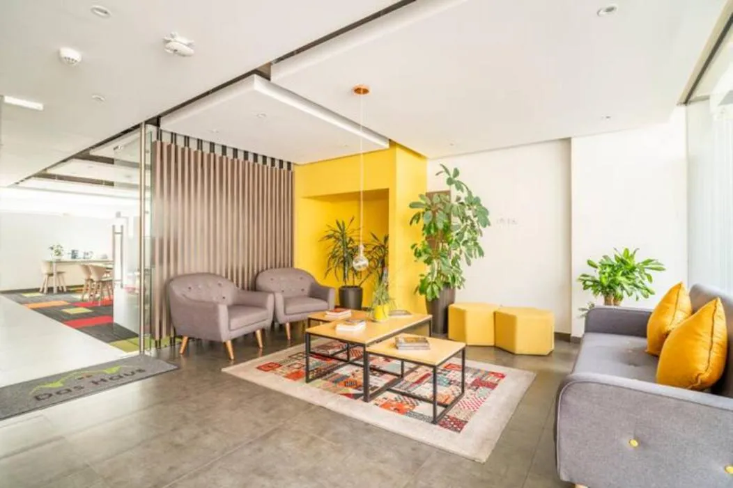 Image 2 of DAS HAUS