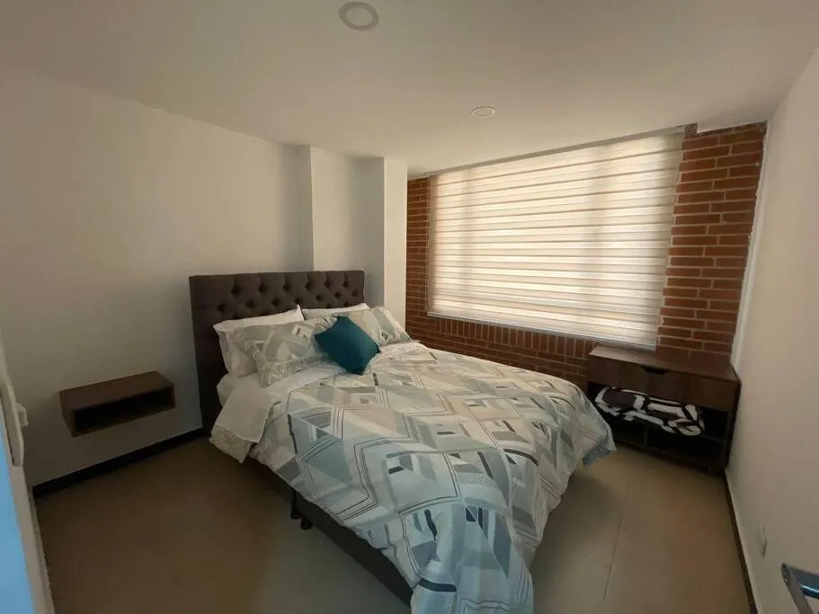 Image 2 of Encantador apartamento #3 cerca al aeropuerto