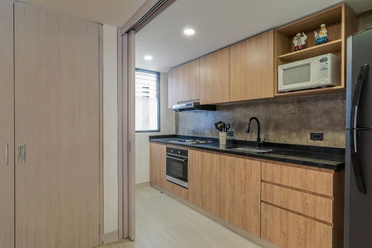 Image 5 of Espacioso 2BR en Quinta Camacho con Parking