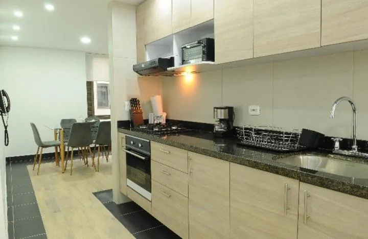 Image 4 of HERMOSO APARTAMENTO EN LA MEJOR Zona DE Bogotá 502
