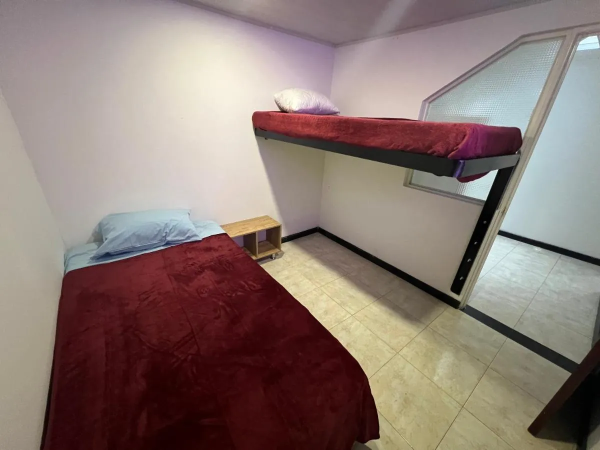 Image 2 of Hermoso apartamento cerca al aeropuerto!